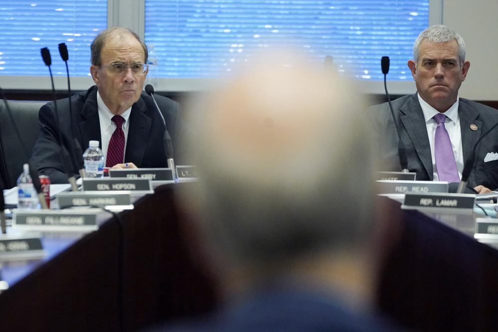 Mississippi gov: Still no word on medical marijuana session